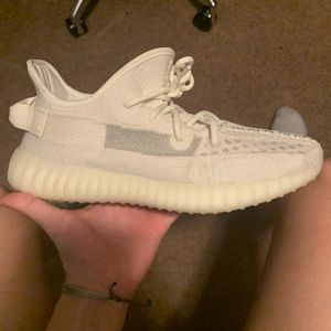 Yeezy Boost 350 V2 Bone